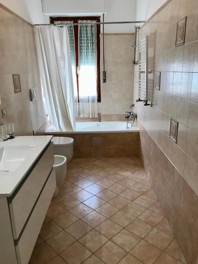 Attico Centralissimo E Vicino Al Mare Appartement Alghero Buitenkant foto