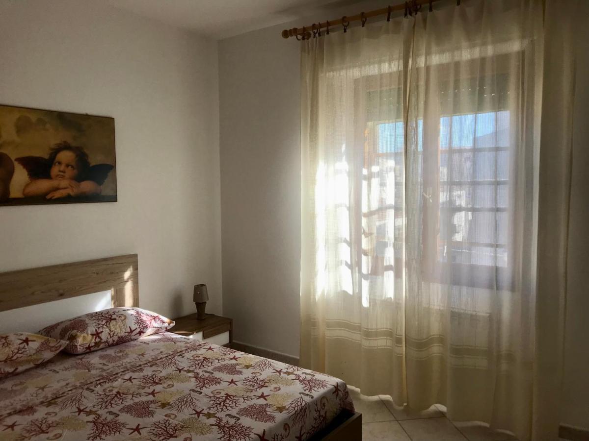 Attico Centralissimo E Vicino Al Mare Appartement Alghero Buitenkant foto