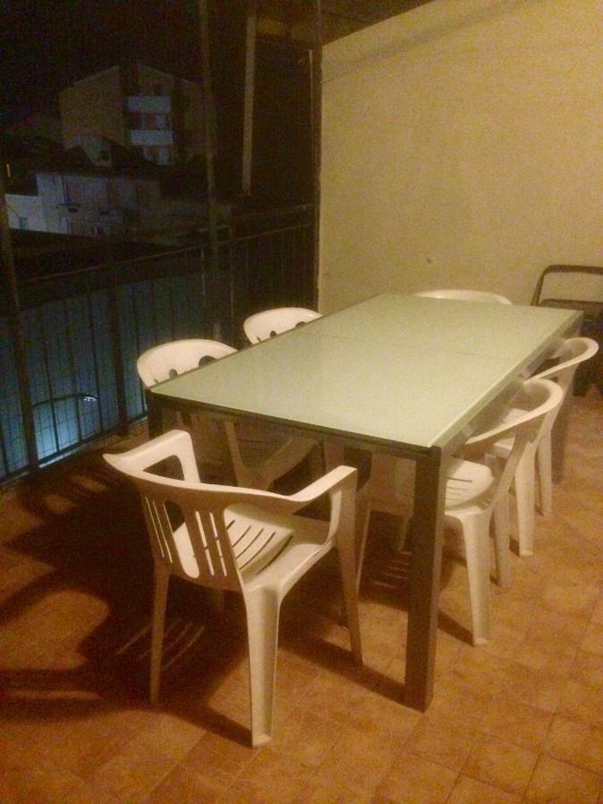 Attico Centralissimo E Vicino Al Mare Appartement Alghero Buitenkant foto